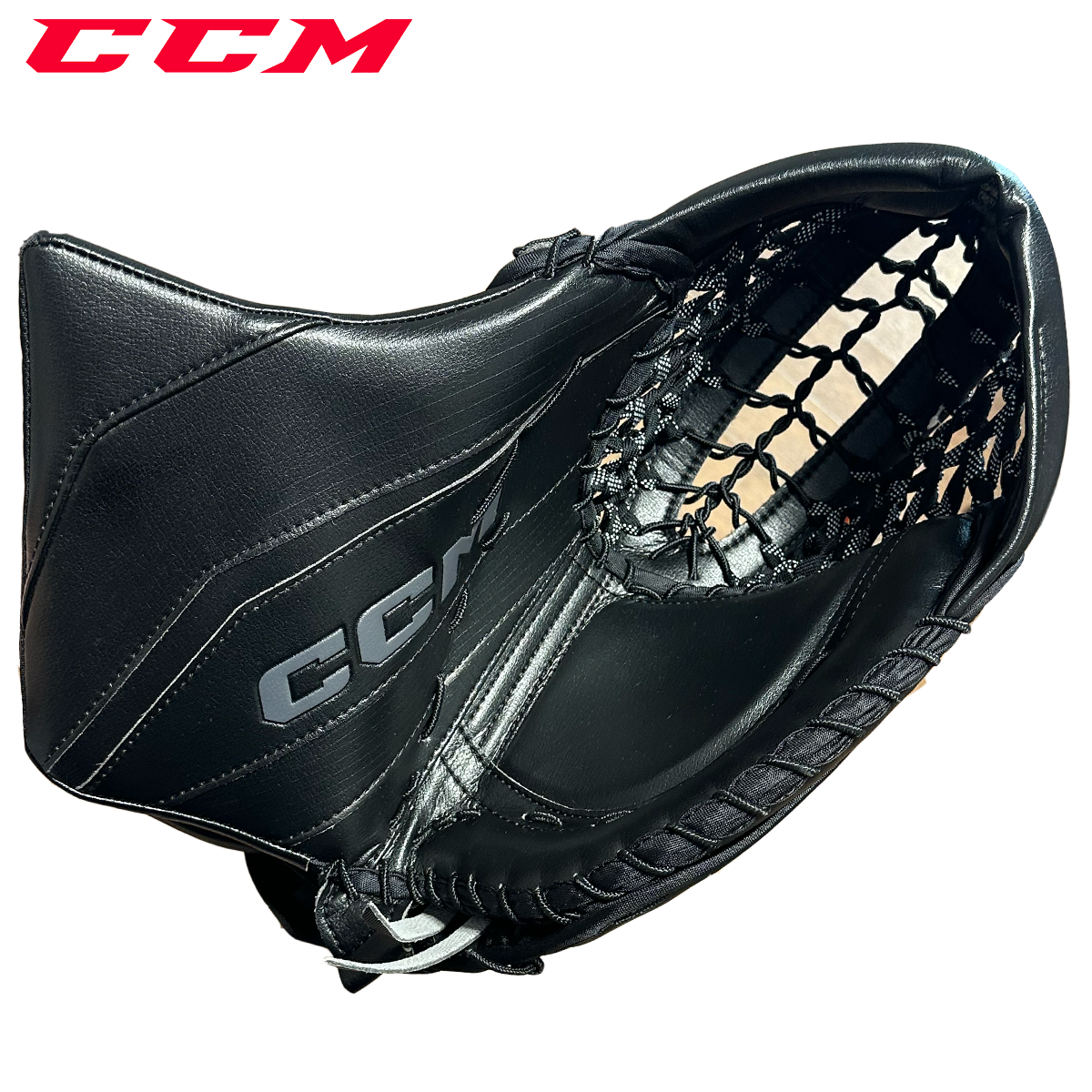 CCM Extreme Flex 6 Senior Goalie Catcher